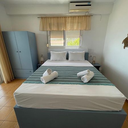 ארכאנגלוס Plastiras Sea View Apartments מראה חיצוני תמונה