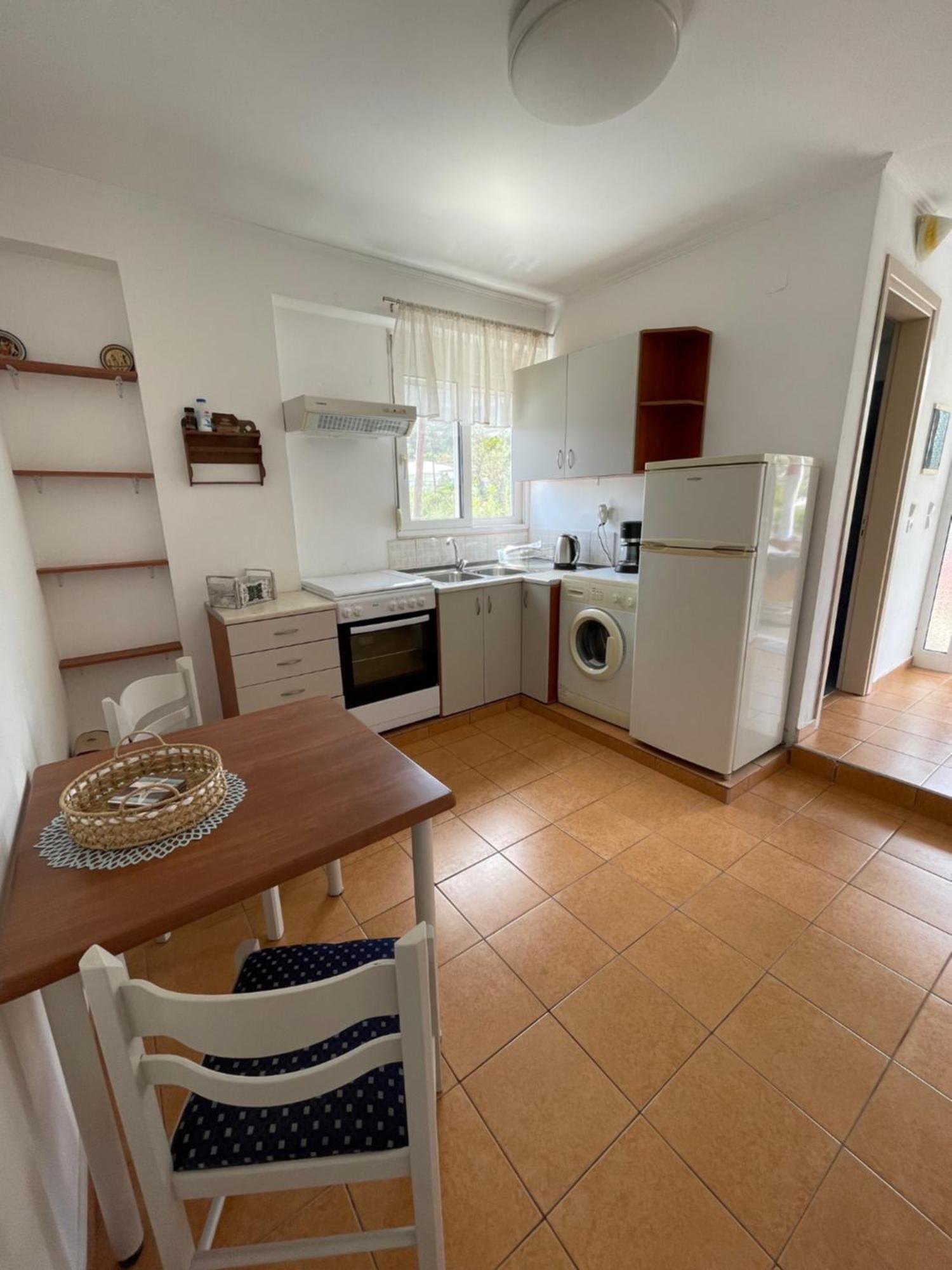 ארכאנגלוס Plastiras Sea View Apartments מראה חיצוני תמונה