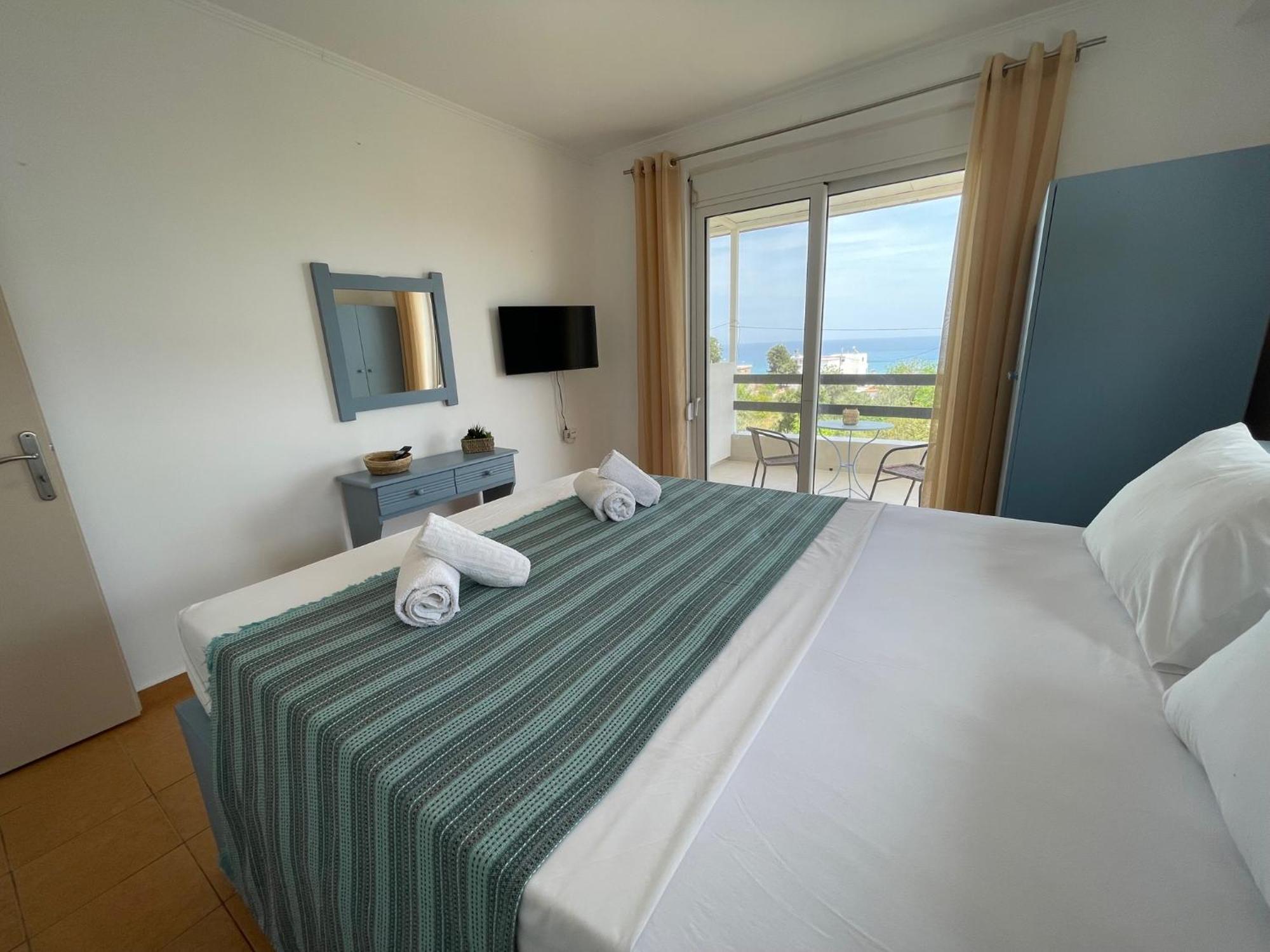 ארכאנגלוס Plastiras Sea View Apartments מראה חיצוני תמונה