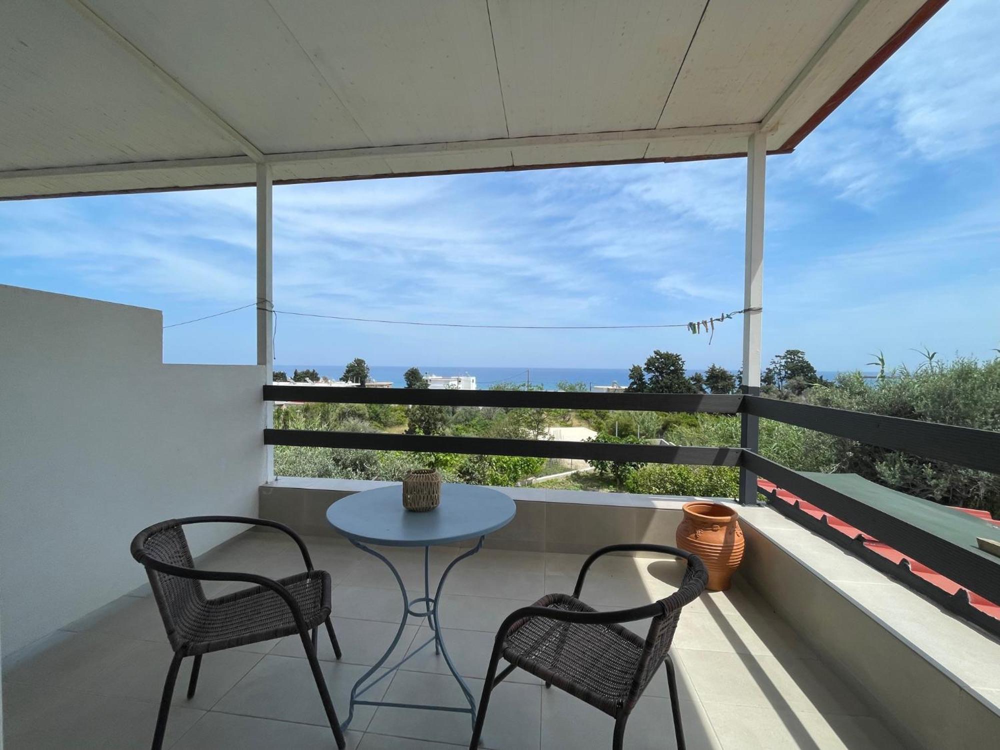 ארכאנגלוס Plastiras Sea View Apartments מראה חיצוני תמונה